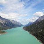 bennett lake train in valley