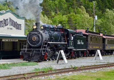 steam-engine-73-depot-Beining